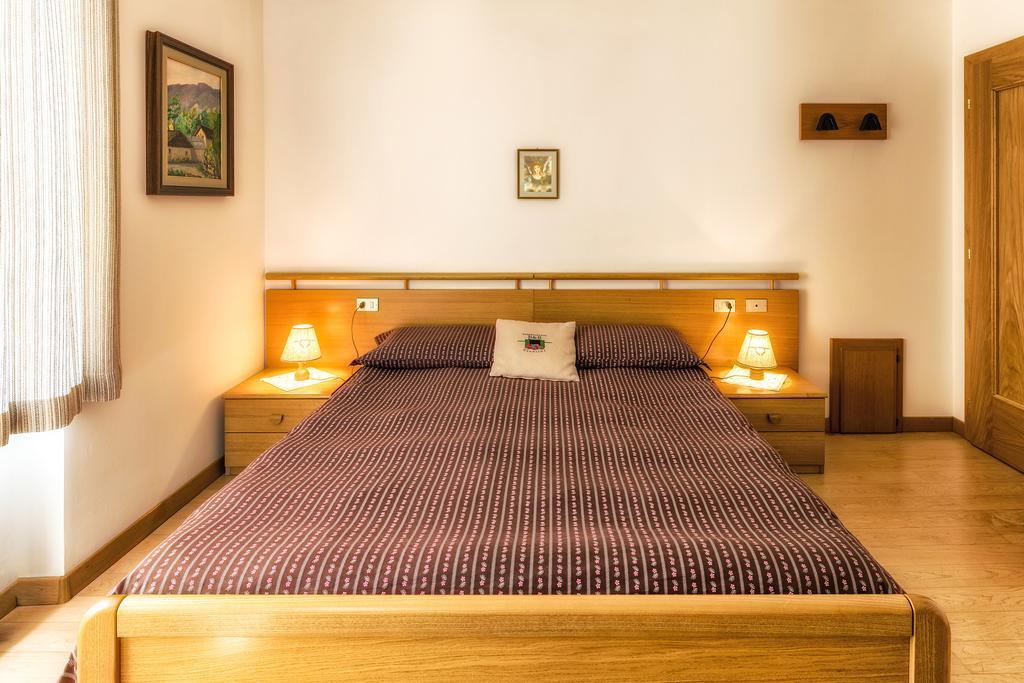 B&B Cicolini Rabbi Bagian luar foto